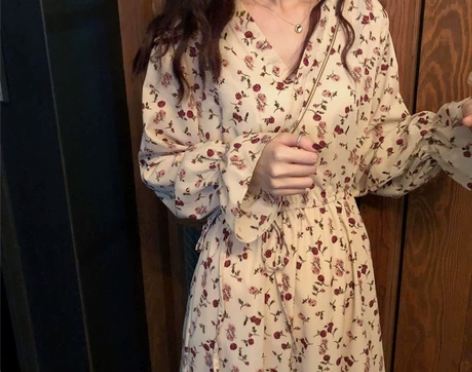 初秋长袖打底连衣裙子大码胖mm遮胯显瘦洋气...