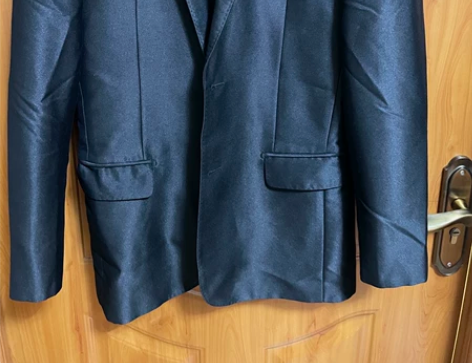 男士休闲西服175码，49 包邮，无瑕疵，...