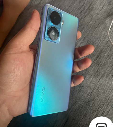 Vivo Y77  全新  使用半个月 感...