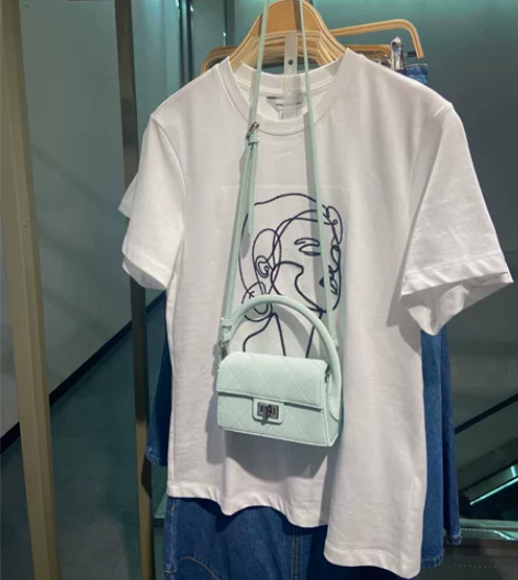 URBAN REVIVO2022包包女士配...