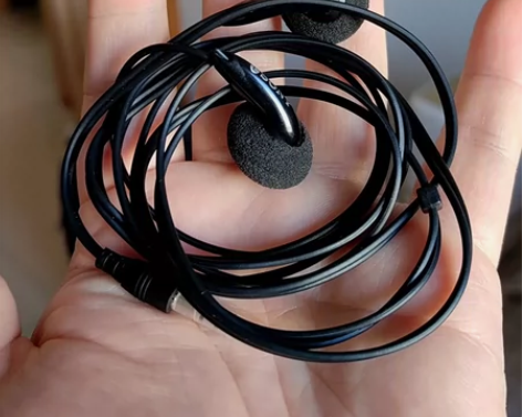 索尼平头塞耳机E808升级版 买自闲鱼耳机...