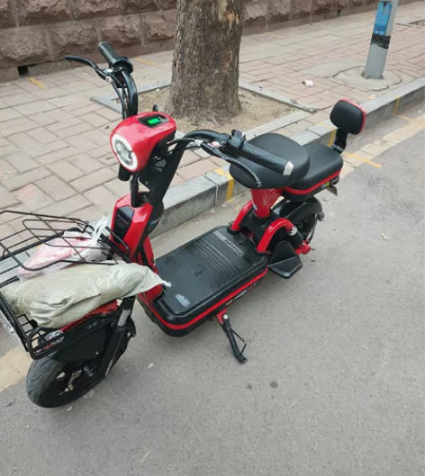 台铃电动车，2022年的车九成新。带P档，...