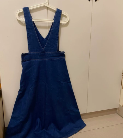 牛仔背带裙长裙 感兴趣的话点“我想要”和我...