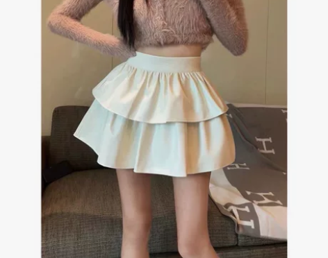 「皮裙」蛋糕蓬蓬裙皮的！ 仅试穿！买大了！...