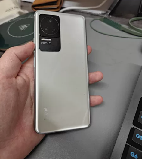 红米k50 12+256 银色 无任何磕碰...