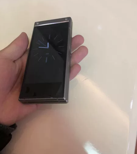 三星W 2019高定版，功能全部正常，没有...