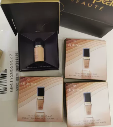 国内专柜cpb新款粉底最火o10中样3毫升...