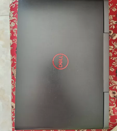 戴尔笔记本电脑，本人自用很爱惜，无磕碰，无...
