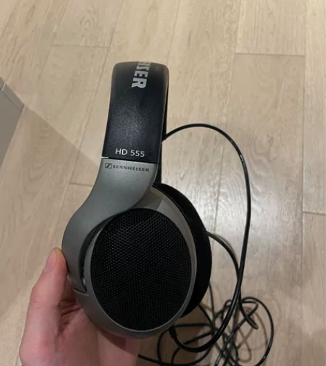 森海塞尔HD555，9成新，自用，无拆无修...