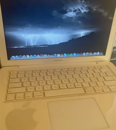 苹果笔记本Macbook入手八年左右，能正...