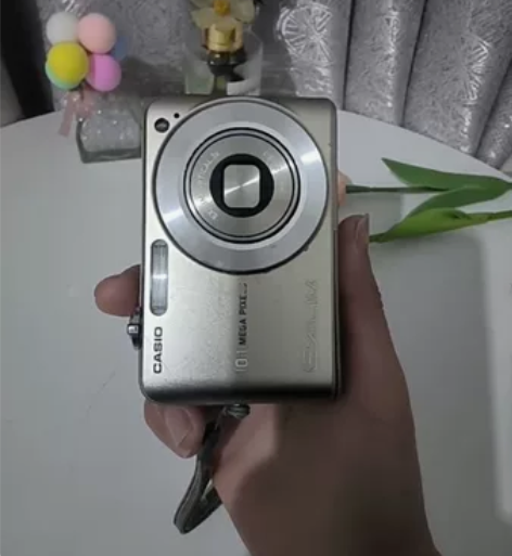 卡西欧Z1050老数码相机 有效像素101...