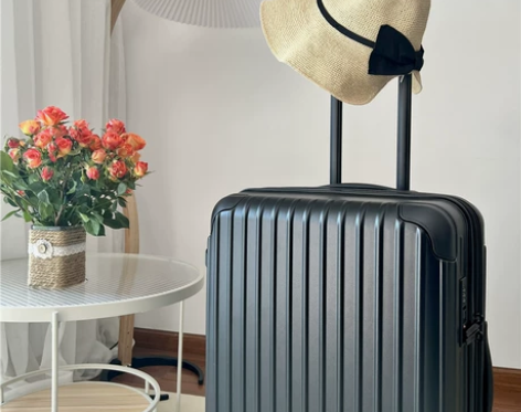 出口marrlve 24寸ins网红行李箱