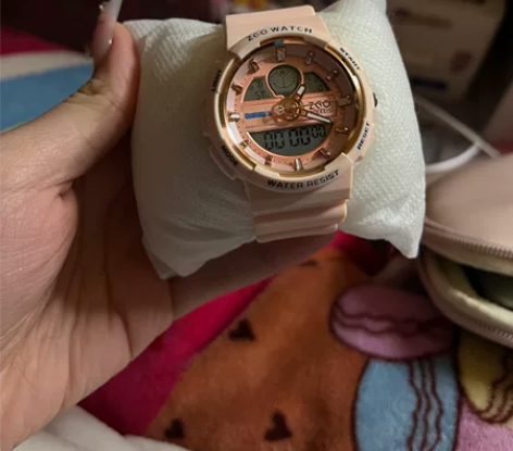 正港 全新哆啦A梦电子手表粉色卡通防水 基...