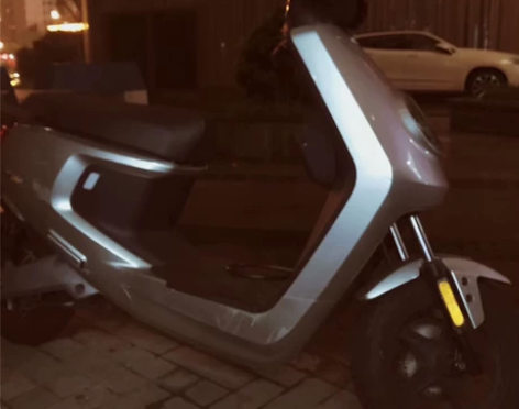 小牛电动 小牛M动力版本 自用车 app手...