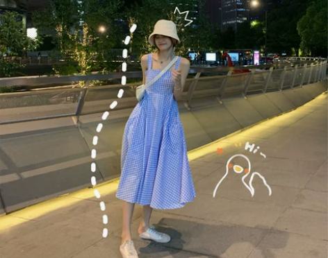 【胡楚靓 私服裙】2020新款夏背带裙蓝色...
