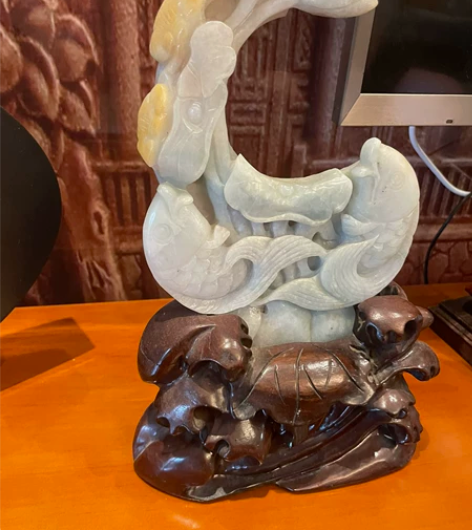 取掉玉镯剩下的一块玉雕翡翠摆件，代价来 感...