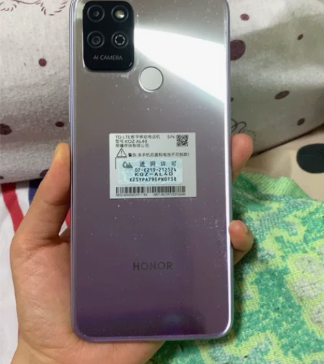 九成新手机，荣耀play5T，内存8?12...