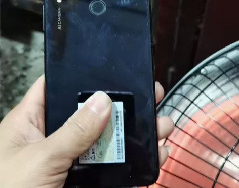 荣耀8X配置4+128机器无拆修。功能正常...