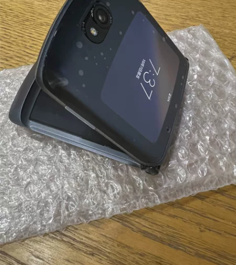 摩托罗拉 刀锋 美版4G 8+256G 完...