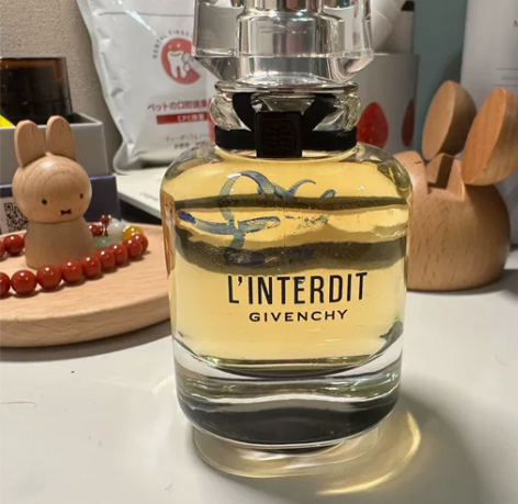 GIVENCHY纪梵希赫本 香水 50ml...