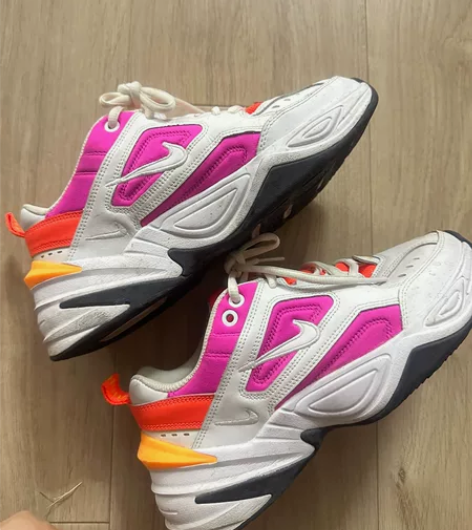 线下店里购买正品耐克运动鞋37码、8成新 ...