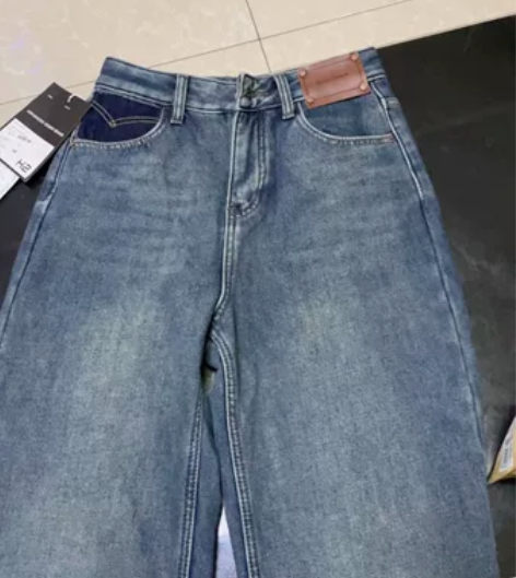 复古蓝阔腿直筒裤，一条裤子过冬.M码，全新...