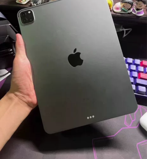 【急出】个人闲置iPad2020款8代12...