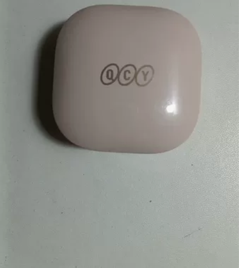 闲置蓝牙耳机,Qcy入耳式,带冲电器,触摸...