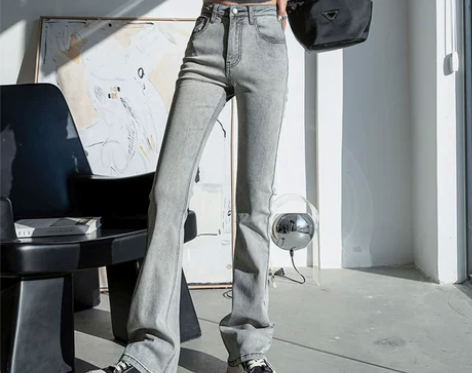 微喇叭牛仔裤女2022新款秋冬高腰显瘦微喇...