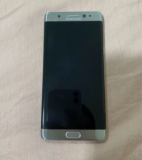 三星note FE，4+64G，成色很靓！...