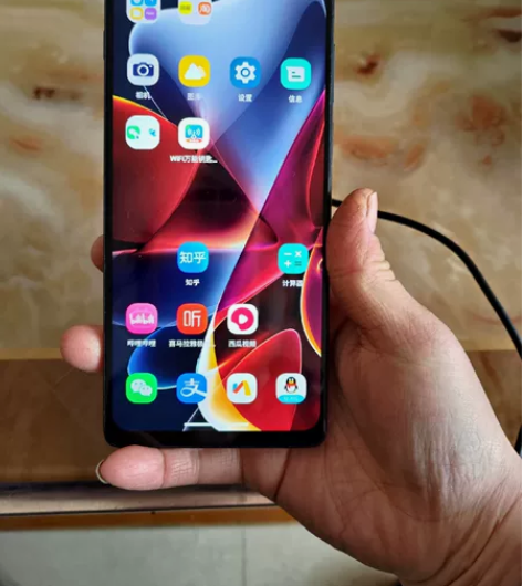 摩托罗拉说30  8+128 感兴趣的话点...