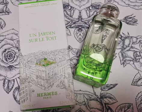 爱马仕屋顶花园香水100ml 有外包装盒全...