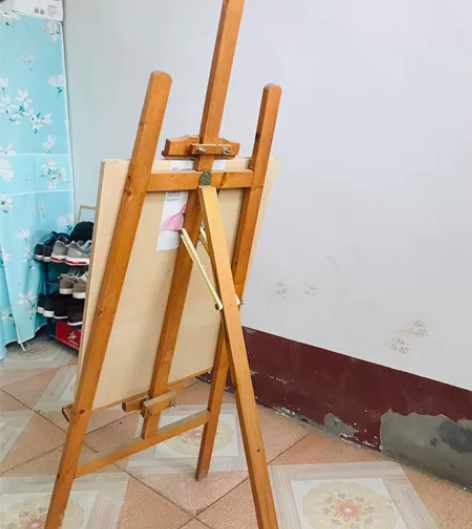 实木画架，买了就没用过，闲置出，自提不邮寄...
