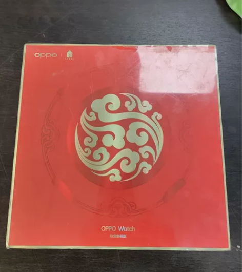 出售一块oppo watch故宫新禧版,全...