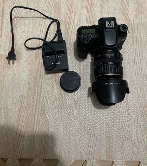 中高端单反佳能70d～镜头是28-135 ...