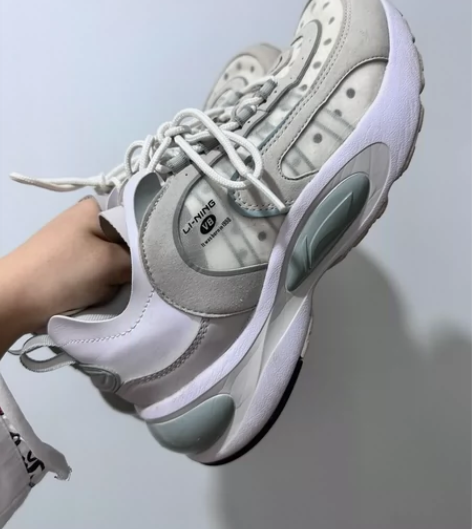 李宁 v8跑鞋41码