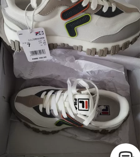 有图有据全新正品斐乐，40，个人闲置，不议...