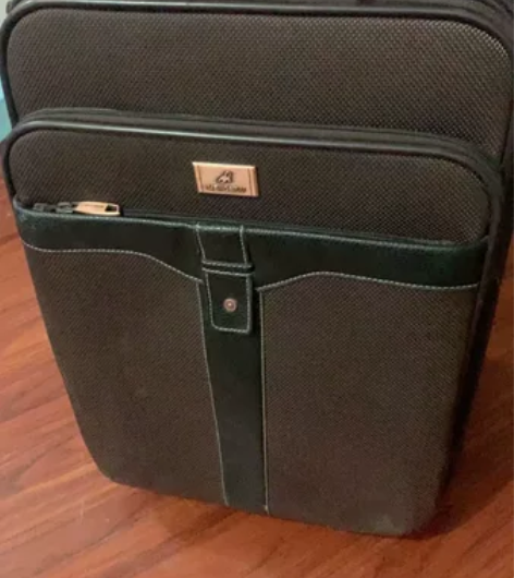 拉杆箱旅行箱行李箱,搬家不用了低价出售给有...