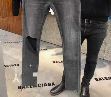 巴黎世家破洞牛仔裤 刀割 全新 正品 可走...