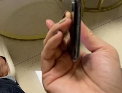 iPhone X,98成新,黑色,64G ...