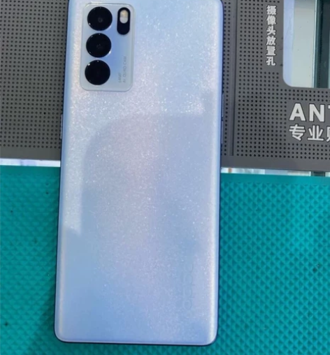 Oppo手机  二手手机   8+128g...