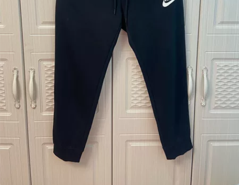 耐克女裤，秋冬款加绒XL170全新带吊牌，...