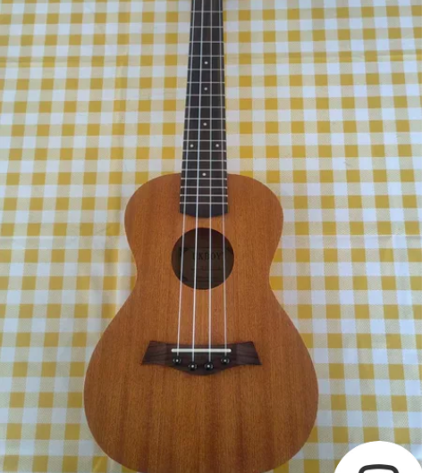 全新尤克里里便宜出 感兴趣弹小窗或直接拍包...