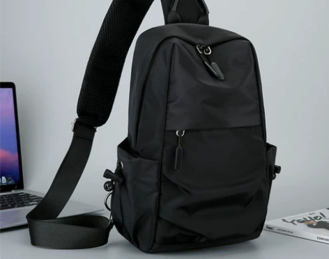 大容量男包单肩包防水耐磨背包多口袋小挎包时...