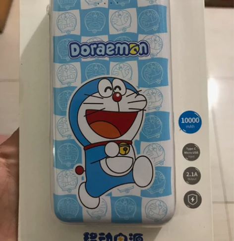 10000毫安充电宝，支持快充，4接口，闲...