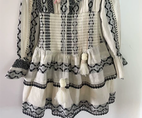 2022新款波西米亚复古长袖连衣裙松紧收腰...