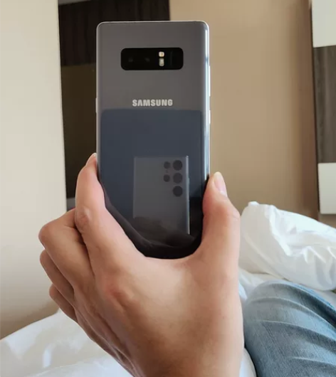 三星国行note8，灰色，全原装，屏幕碎了...