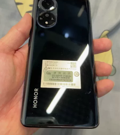 荣耀50个人自用成色完美，8+256G无任...