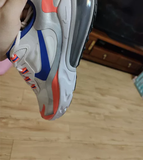 NIKE耐克女 AIR MAX 270 气...