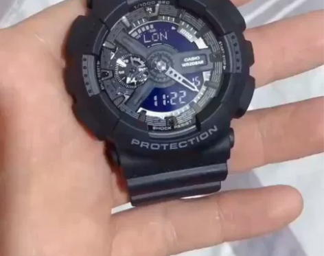 黑武士卡西欧生日家长送的戴过一次几乎全新全...